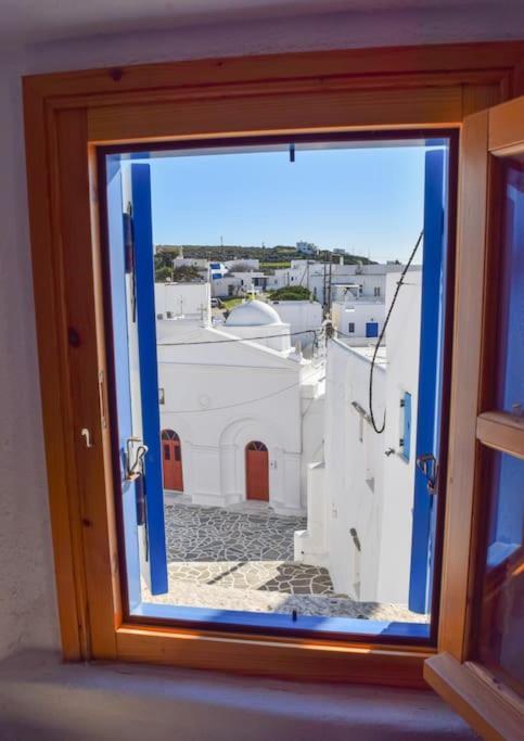 Το Πάνω Σπίτι Της Μαριάνθης Márpissa Exterior foto
