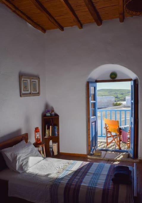 Το Πάνω Σπίτι Της Μαριάνθης Márpissa Exterior foto